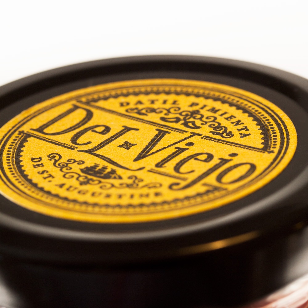 Close Up of Lid Label for Del Viejo Salsa Jar